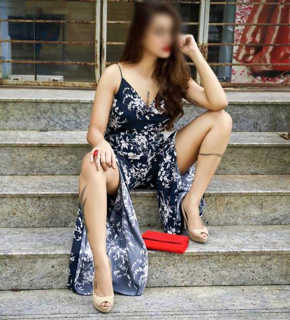 College Delhi escort